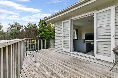 Photo of property in 3b Gazelle Avenue, Beach Haven, Auckland, 0626