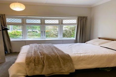 Photo of property in 16 Moana Road, Kelburn, Wellington, 6012