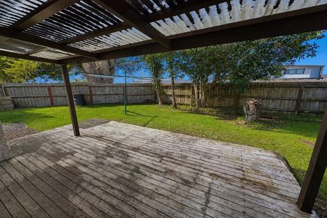 Photo of property in 1 Brynbela Court, Papakura, 2110