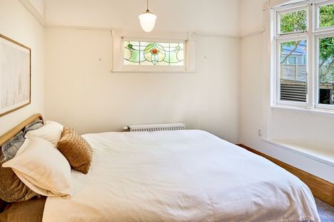 Photo of property in 7 Lochiel Road, Khandallah, Wellington, 6035