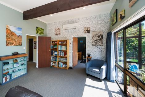 Photo of property in 101 Clifton Terrace, Fitzherbert, Palmerston North, 4410