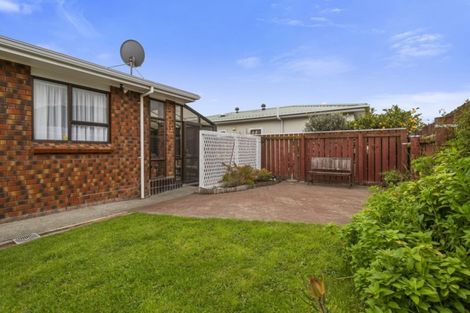 Photo of property in 26 Beauchamp Street, Tawa, Wellington, 5028