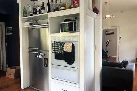 Photo of property in 13 Kainui Road, Raumati South, Paraparaumu, 5032