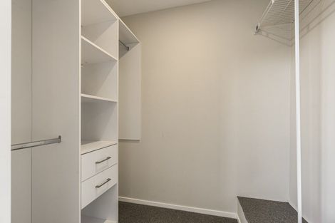 Photo of property in 3 Tahuhu Road, Mount Wellington, Auckland, 1062