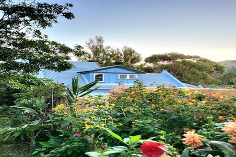 Photo of property in 37 Gillies Crescent, Waimarama, Havelock North, 4294