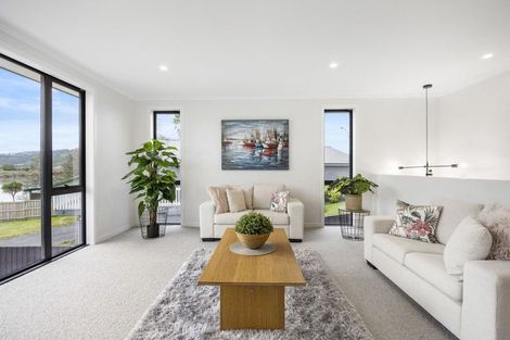 Photo of property in 92 Great South Road, Pokeno, 2402