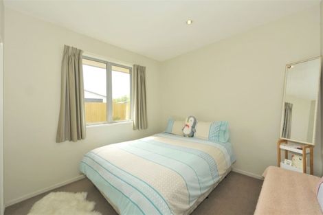 Photo of property in 8 Saint Monica Lane, Woolston, Christchurch, 8062