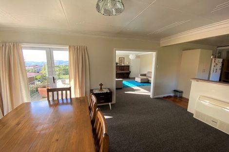 Photo of property in 97 Centennial Avenue, Helensburgh, Dunedin, 9010