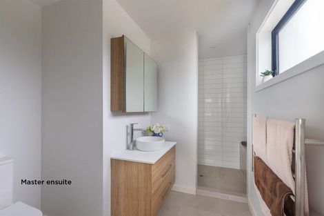 Photo of property in 4 Kiwinui Lane, Warkworth, 0910