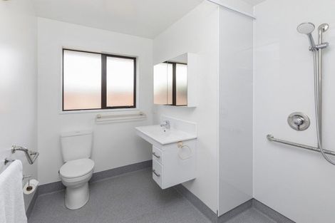 Photo of property in 2/221 Harewood Road, Bishopdale, Christchurch, 8053