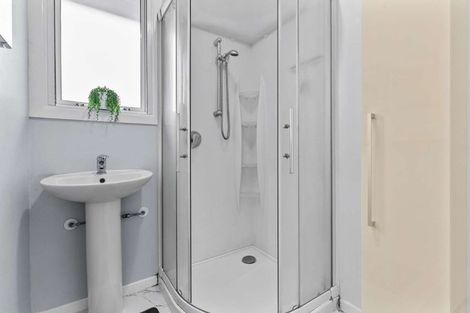 Photo of property in 48 College Road, Edgecumbe, 3120