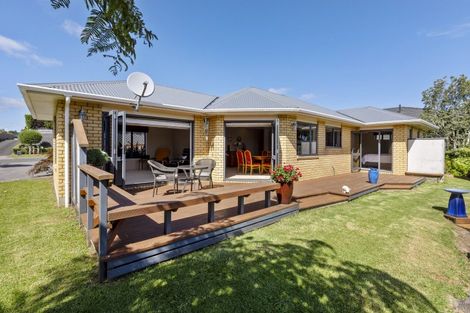 Photo of property in 59 Karamea Street, Whalers Gate, New Plymouth, 4310