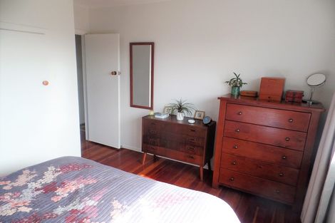 Photo of property in 294 Rangatira Road, Beach Haven, Auckland, 0626