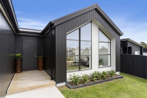 Photo of property in 5 Lynette Place, Pauanui, 3579