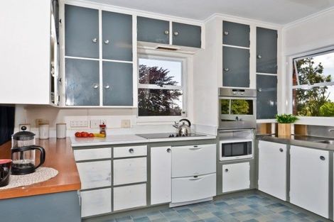 Photo of property in 37 Hillcrest Road, Hillcrest, Hamilton, 3216