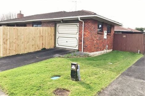 Photo of property in 4/64 Marne Road, Papakura, 2110