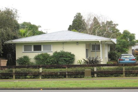 Photo of property in 2/87 Beach Road, Pahurehure, Papakura, 2113