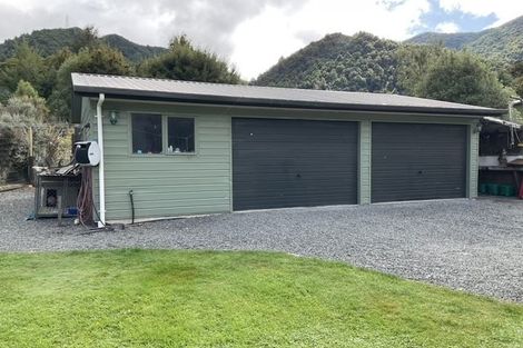 Photo of property in 53 Porika Road, Rotoroa, Murchison, 7077