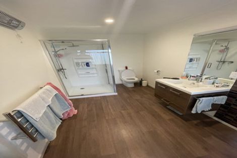 Photo of property in 206 Thornton Road, Cambridge, 3434