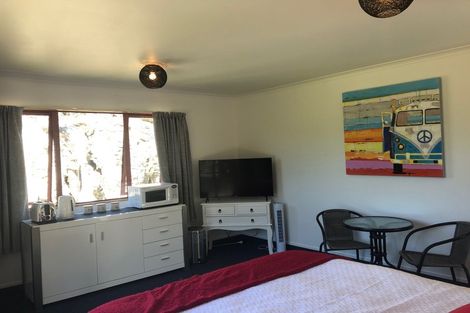 Photo of property in 19 Haile Lane, Pohara, Takaka, 7183