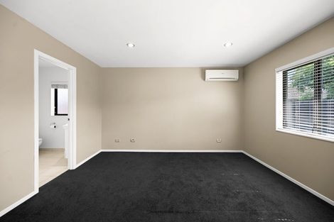 Photo of property in 12 Te Ironui Place, Huntington, Hamilton, 3210