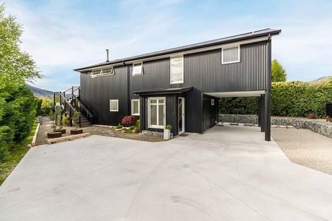 Photo of property in 14 Lakeview Terrace, Lake Hawea, Wanaka, 9382
