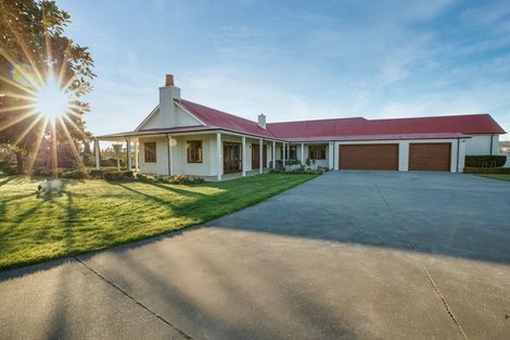 Photo of property in 116 Saint Andrews Road, Havelock North, 4130