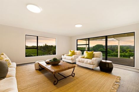 Photo of property in 51 Glenmore Road, Coatesville, Albany, 0793