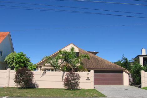 Photo of property in 17 Ocean View Road, Milford, Auckland, 0620