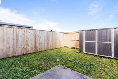 Photo of property in 39a Soaring Bird Drive, Takanini, 2112