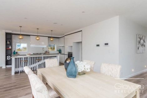 Photo of property in 17 Kearns Drive, Hobsonville, Auckland, 0616