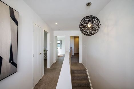 Photo of property in 21 Sapwood Crescent, Takanini, 2110