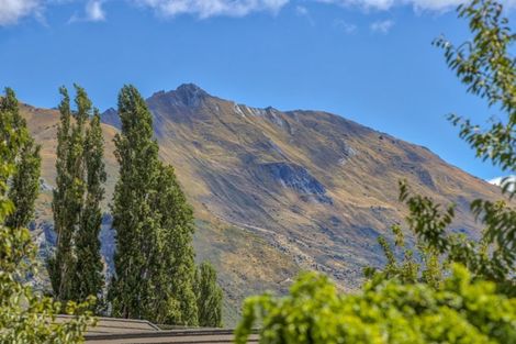 Photo of property in 61 Kelliher Drive, Wanaka, 9305
