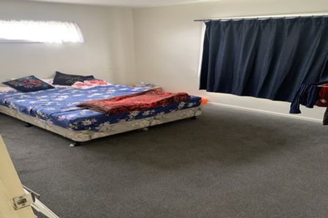 Photo of property in Krisley Court, 7/6 Ambrico Place, New Lynn, Auckland, 0600