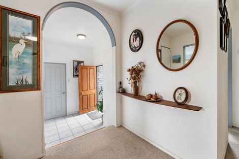 Photo of property in 52 Lynmore Avenue, Lynmore, Rotorua, 3010