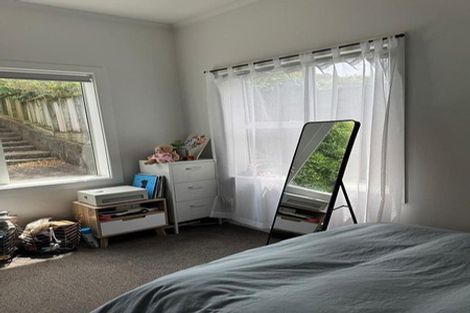 Photo of property in 25 Sugarloaf Road, Brooklyn, Wellington, 6021