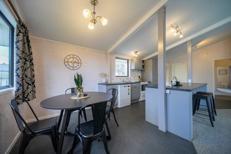 Photo of property in 35 Henry Street, Te Anau, 9600