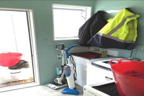 Photo of property in 178 Waitemata Drive, Ranui, Auckland, 0612