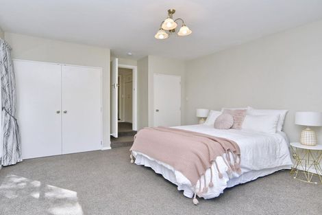 Photo of property in 910 Avonside Drive, Avondale, Christchurch, 8061