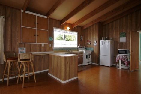 Photo of property in 13 Sandy Bay Drive, Mataikona, Tinui, 5889