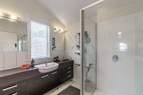Photo of property in 11a Buchanan Street, Devonport, Auckland, 0624