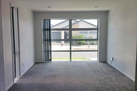 Photo of property in 12 Moho Lane, Takanini, 2112