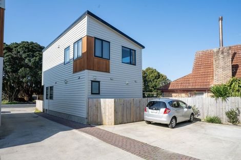 Photo of property in 1/116 Buckland Road, Mangere East, Auckland, 2024