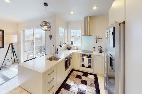 Photo of property in 12a Oxford Street, Hokowhitu, Palmerston North, 4410