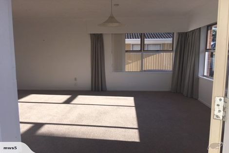 Photo of property in 2/55 Nile Road, Milford, Auckland, 0620