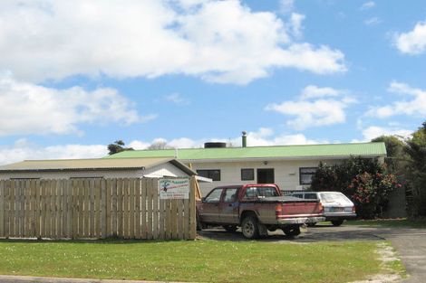 Photo of property in 32 Catherine Crescent, Whitianga, 3510