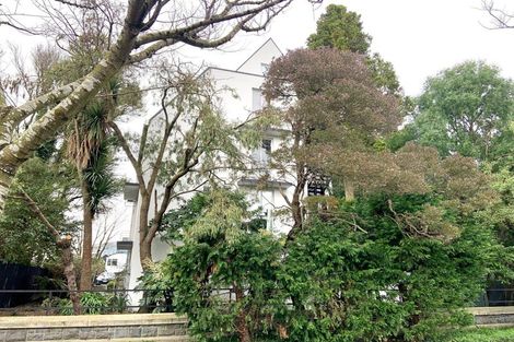Photo of property in 2/15 Peterborough Street, Christchurch Central, Christchurch, 8013