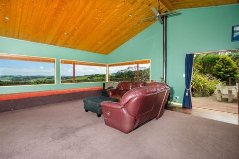 Photo of property in 187 Valley Road, Waimauku, 0881