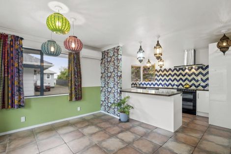 Photo of property in 8b Holland Street, Glenholme, Rotorua, 3010