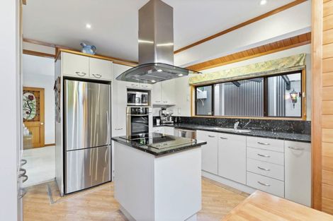 Photo of property in 1/38 Himalaya Drive, Half Moon Bay, Auckland, 2012